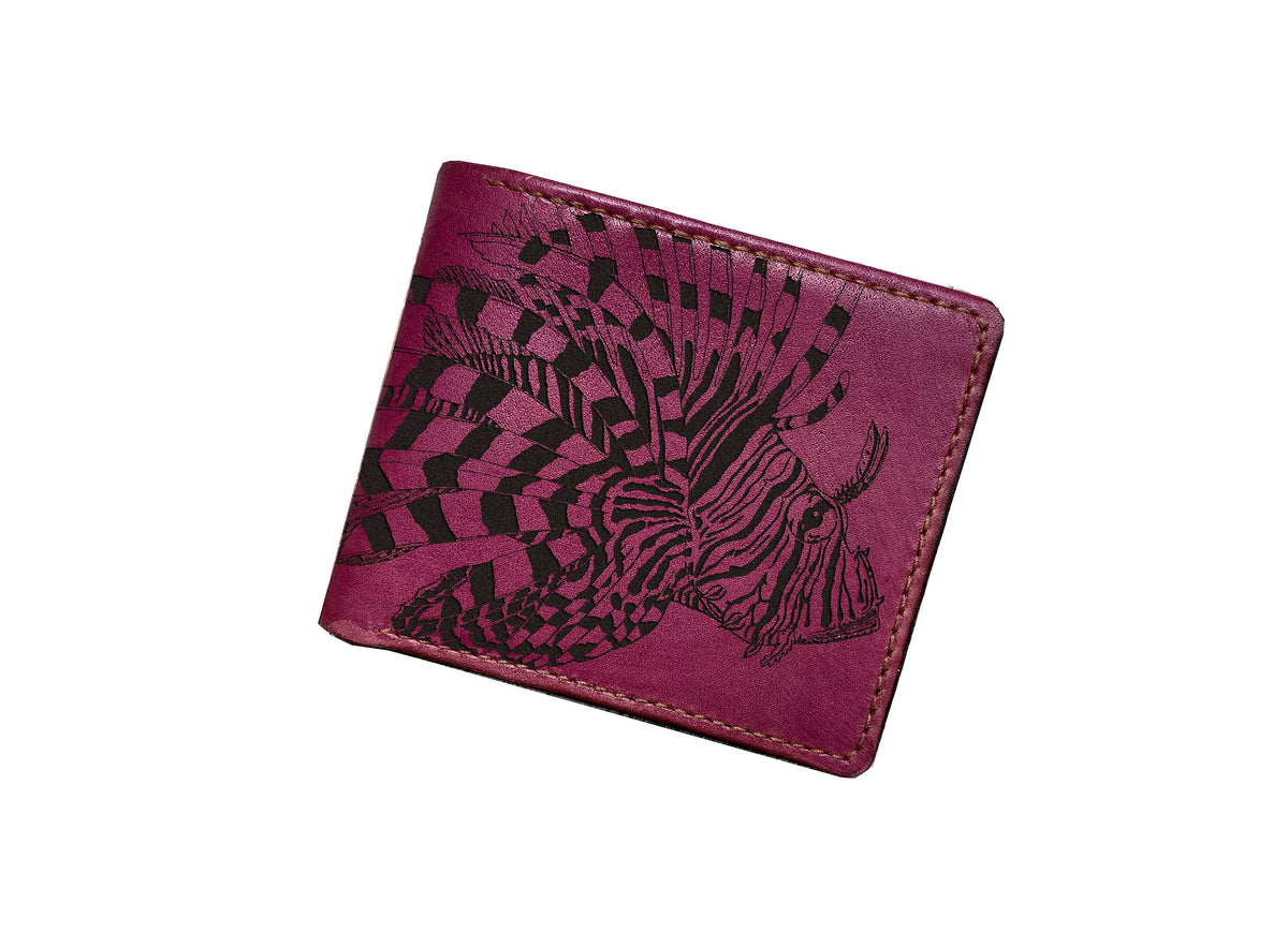 Customized leather men's wallet, bifold ID card wallet, Lionfish art wallet, animal pattern present for men, ocean fish men gift